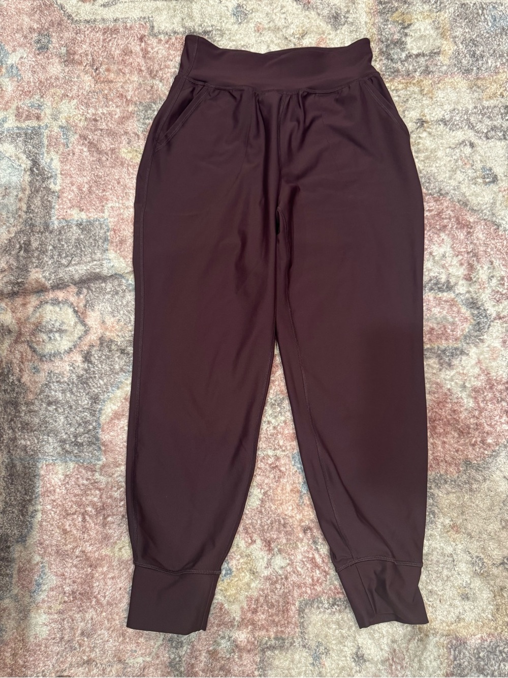 Old Navy Active Powersoft High-Rise Joggers Maroon Burgundy M NWOT